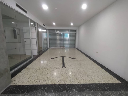 Imagen 4 de 14 de Zona Norte Alquiler Edificio Empresarial, Ubicado En Calle 83