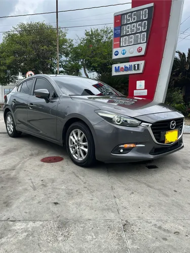 Mazda 3 2.0 Touring At