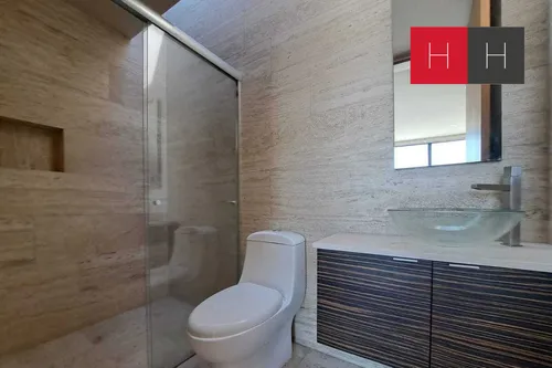 Casa En Venta En Zona Lomas De Angelópolis