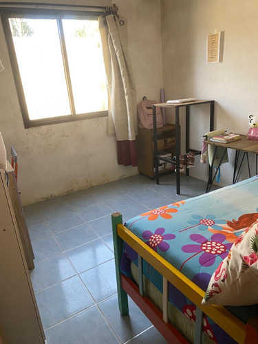 Casa De Dos Dormitorios En Balneario Los Pinos 2