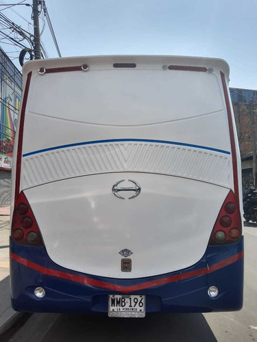 Bus Hino Fc4j Modelo 2011