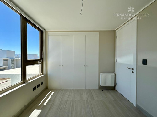 Concon - Vende Casas 3 Pisos 3d 3b 1e - Pinares De Montemar