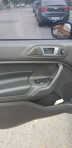 Ford Fiesta Sedan 2014 1.6 16v Titanium Flex Powershift 4p