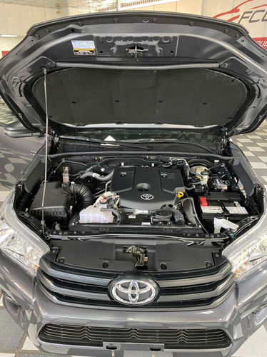 Imagen 11 de 14 de Toyota Hilux