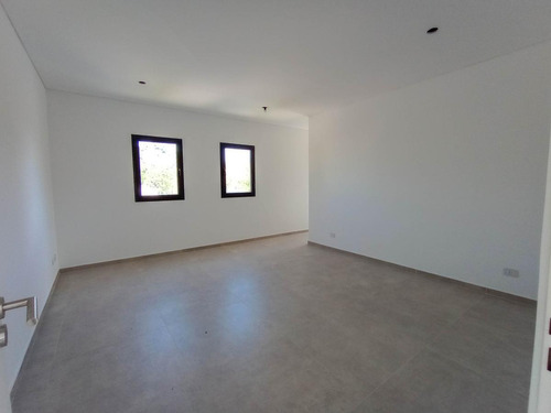 Imagen 25 de 30 de ¡precio Especial Por Las Fiestas! Casa En Venta San Matías 6 Ambientes A Estrenar, Área 4 - Escobar