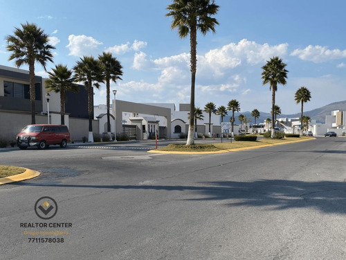 Terreno En Venta Lote En Privada Residencial En Zona Plateada.