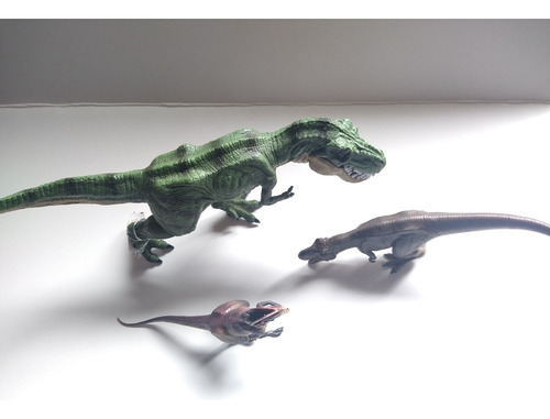 Boneco Dinossauro Jurassic Park World