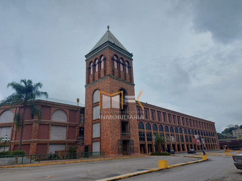 Venta De Fondo De Comercio Centro Comercial La Cascada, Carrizal