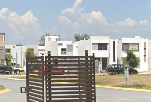 Venta De Casa En Fracc. Quinta Real, Santa Rosa, Apodaca, Nuevo Leon, En Recuperación Bancariambdelr