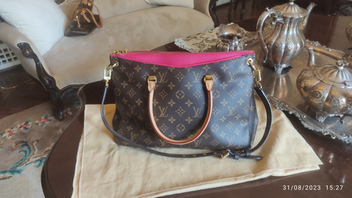 Cartera Louis Vuitton 