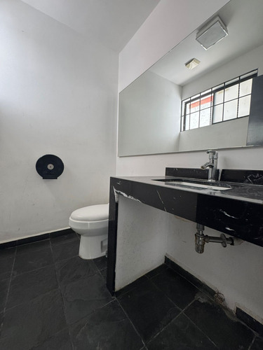 Casa Con Uso De Suelo En Renta En Polanco