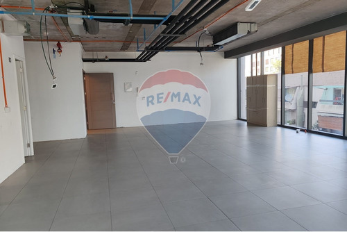 Oficinas En Planta Libre En Los Leones