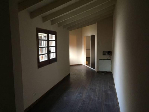 Imagen 17 de 21 de En Venta. Amplia Casa En Ph Con 3 Dormitorios Con 2 Locales.