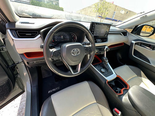 Toyota RAV4 2.5 Adventure 4wd At