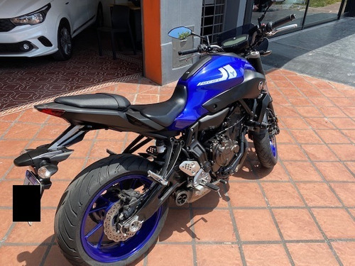 Imagen 6 de 21 de Yamaha Mt 07 2017 Vtv 14.000 Kms Akrapovic Accesorios