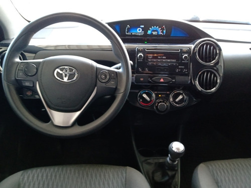 Toyota Etios 2017 1.5 16v Xs 5p
