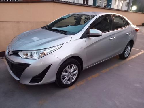 Toyota Yaris 1.5 Core At Sedan Cvt