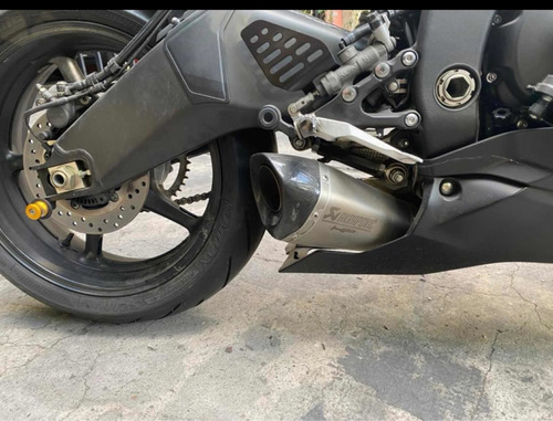 Yamaha R6