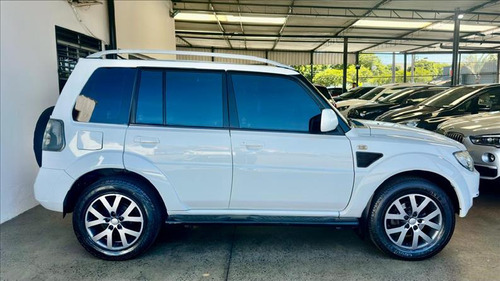 Mitsubishi Pajero TR4 2.0 Flex Automática 4x2 2015