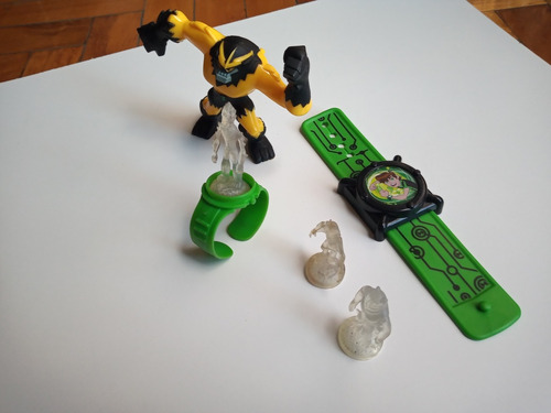 Lote Ben 10 Reloj X 2 Y Muñeco Shocksquatch