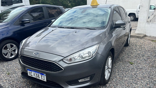 Ford Focus III 1.6 S