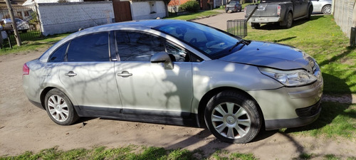 Imagen 3 de 9 de Citroen C4 Exclusive 2.0 Full Gnc Cuero Pantallas