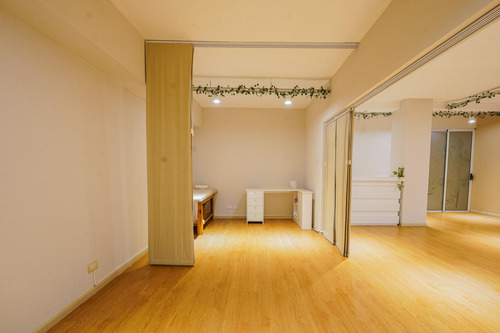 Venta Oficina Palermo Con Cochera Y Patio Apto Vivienda