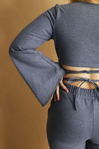 Imagen 6 de 8 de Set: Crop Top + Pants Setsy
