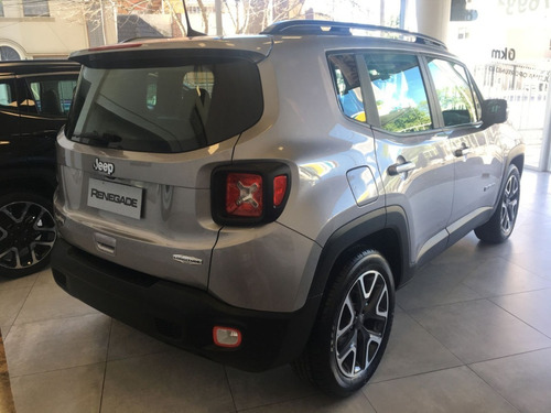 Imagen 2 de 18 de Jeep Renegade Longitude 4x2 Gris Clarita My 22 Lp