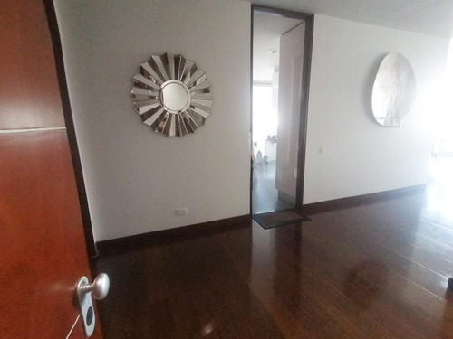 Imagen 1 de 17 de Apartamento En Venta En Bogotá El Refugio-chapinero
