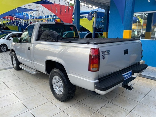Imagem 4 de 10 de Chevrolet Silverado