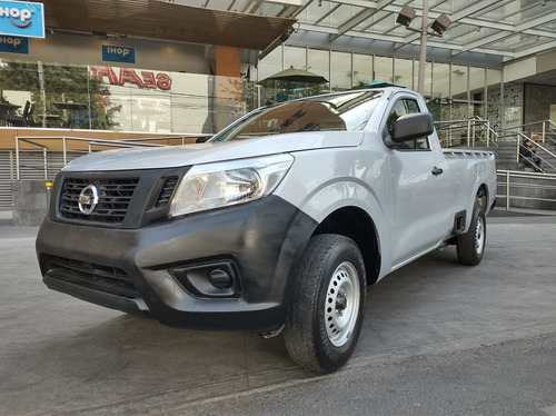Nissan Np300 Estaquita Batea Mt 2018