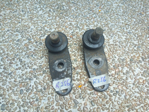 Muñones Delanteros Original Renault Symbol Clio 04-08