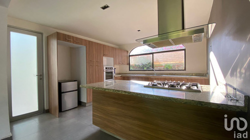Venta Casa 3 Ambientes Lomas De Atzingo