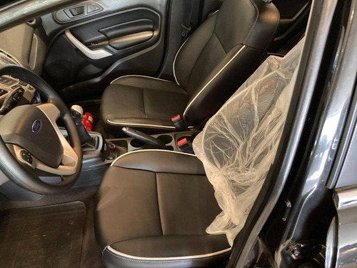 Imagem 8 de 8 de Ford Fiesta 1.6 Se Hatch 16v Flex 4p Manual