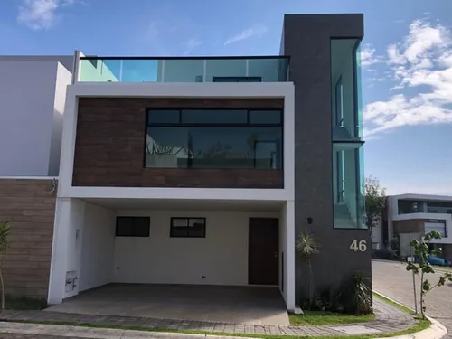 Casa En Venta En Lomas De Angelópolis Ii