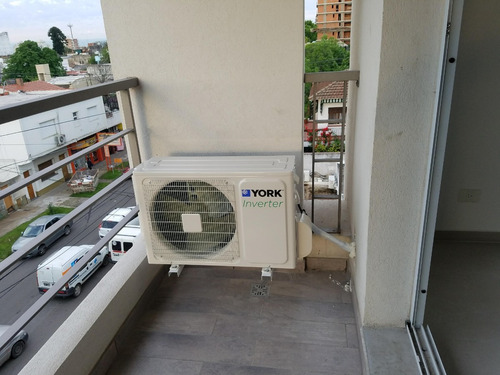 Imagen 3 de 5 de Instalacion De Aire Acondicionado Split