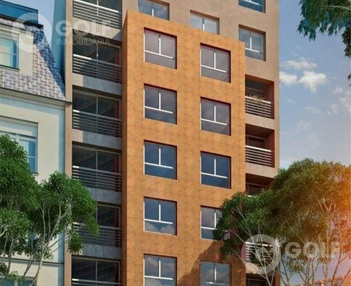 Se Vende Con Renta Penthouse 2 Dormitorios. Centro. Garajes Opcionales.