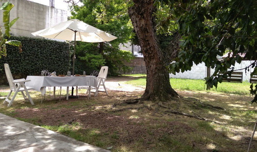 Se Vende Casa En Corazón De Prado 5 Dorm. Terreno De 753 M2