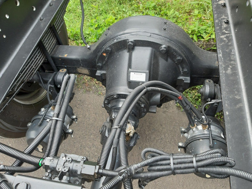 Imagen 5 de 9 de Volkswagen Constellation 17-280 Dc