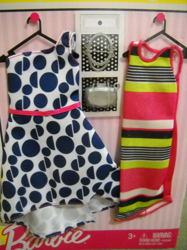 Ropa Para Muñecas Barbie - 2 Vestidos Con Accesorios (Usado)