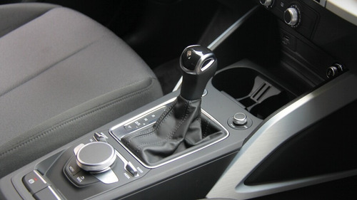 Imagen 12 de 15 de Nueva Audi Q2 2021 1.4 Tfsi Sport 150 Cv Advanced A1 A3 Q3