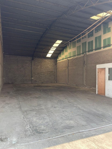 Bodegas En Renta Col. Granjas San Antonio