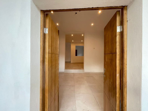 Imagen 7 de 21 de Casa/ Estudio En Venta En El Centro De Mérida Yucatán. Cerca