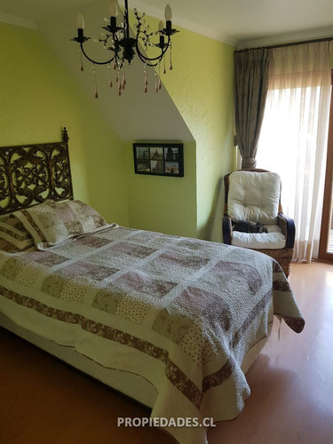 Casa En Venta De 5 Dormitorios En El Arrayán