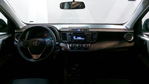 Toyota RAV4 2.5 Le At