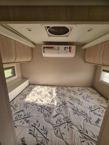 Imagem 13 de 15 de Motorhome Iveco Estilo Santo Inacio 2018-19