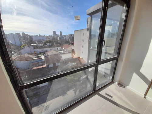 Imagen 27 de 30 de Departamento 3 Ambientes Semi Piso A La Calle A Estrenar