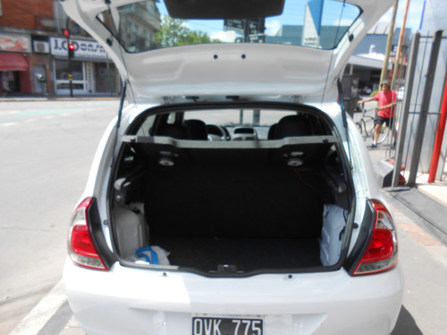 Renault Clio 1.2 Mio Confort Abs Abcp