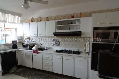 Altamira, Caracas Mls #24-6855